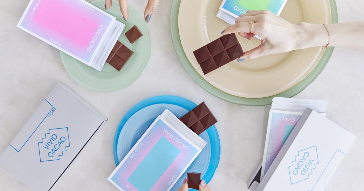 VIVID CACAO】／平井理央さんが開発！“からだ整う、こころ輝く